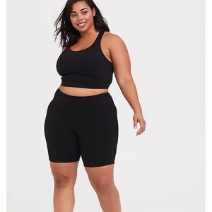 NWOT!! Torrid - BLACK WICKING ACTIVE BIKE SHORT